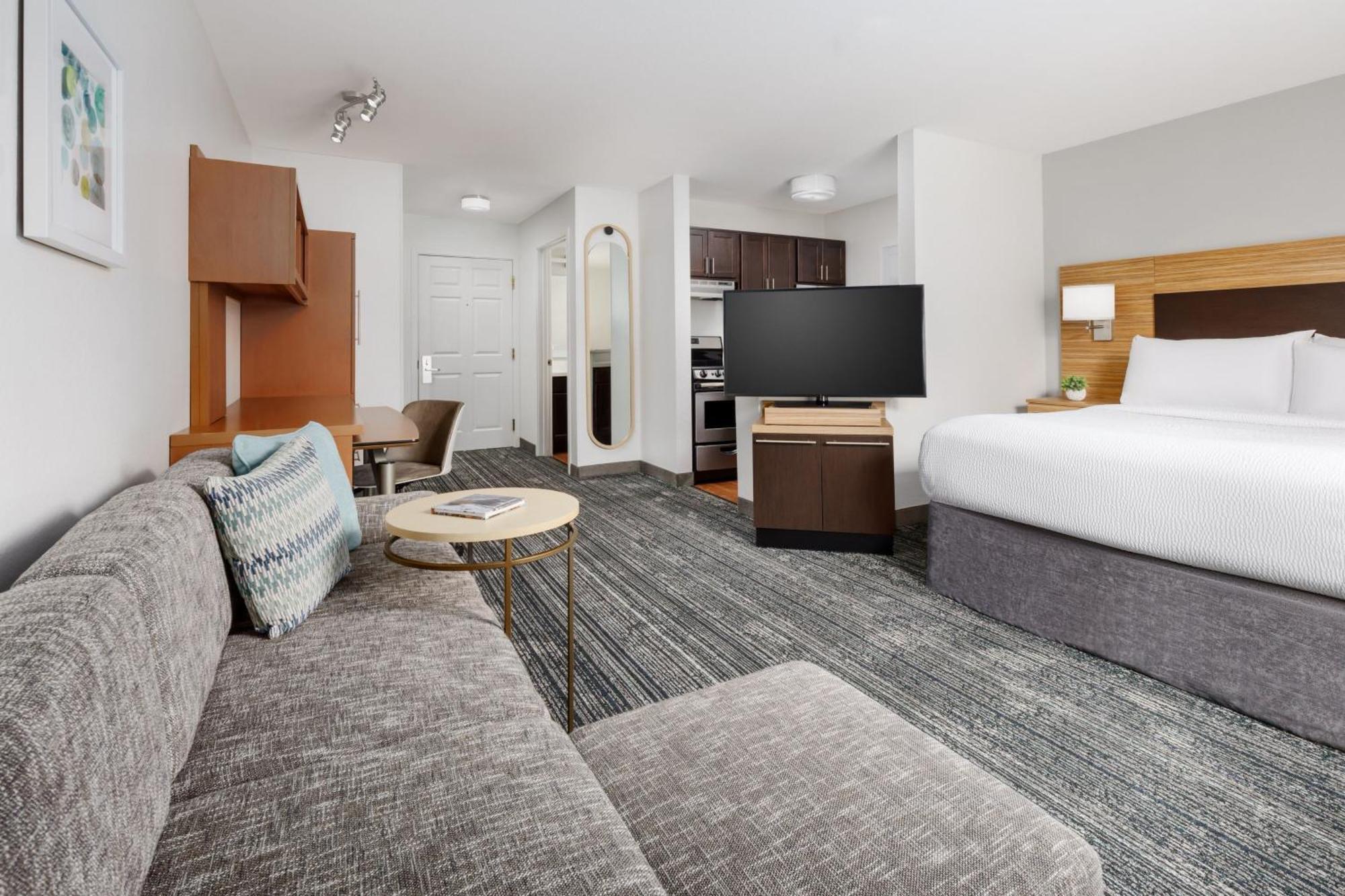 Towneplace Suites Manchester-Boston Regional Airport Exterior foto